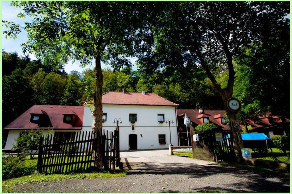 Motel Svaty Krystof Liběchov Buitenkant foto